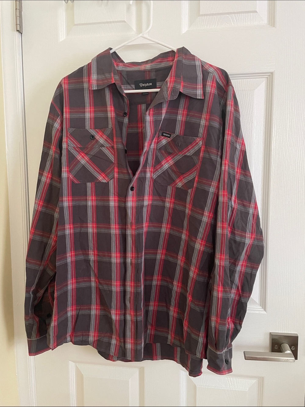Brixton Men's Gray and Red Plaid Button-Down Shirt